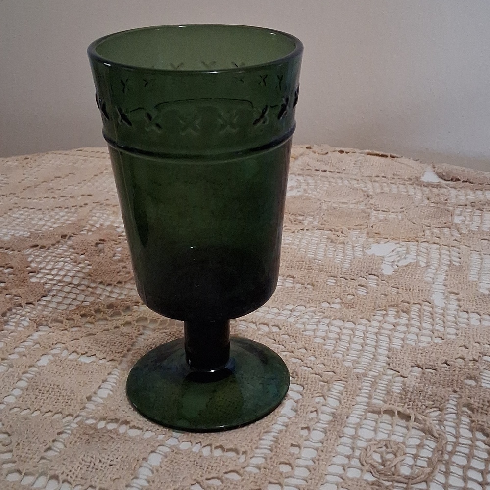 Glassware - Picture 2 of 4